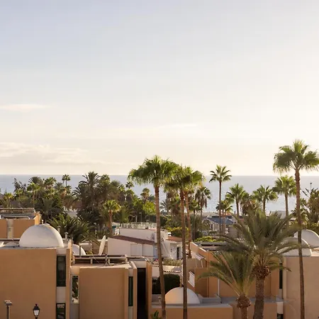 Apartment Ponderosa With Pool & View, 124 *