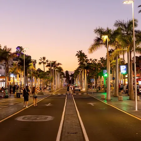 Apartment Ponderosa With Pool & View, 124 Costa Adeje (Tenerife)