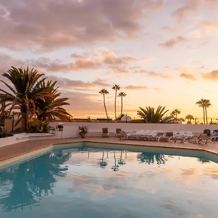 Ponderosa With Pool & View, 124 阿德耶